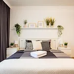 Apartment Zwyciestwa 20 - Winogrady