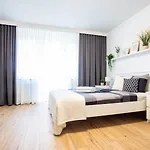 Apartment Zwyciestwa 20 - Winogrady *